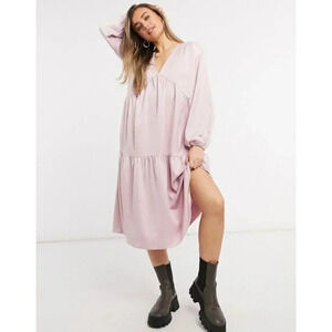 LOLA MAY  | TIERED DRESS WITH VOLUME SLEEVES IN DUSTY PINK